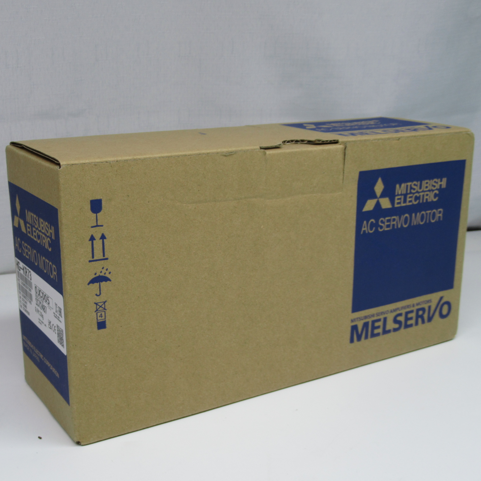 三菱電機 MITSUBISHI ELECTRIC サーボモーター HG-KR73 2025年7月製 FA機器 750W 工業用 自動化 制御機器 低慣性 の商品の画像